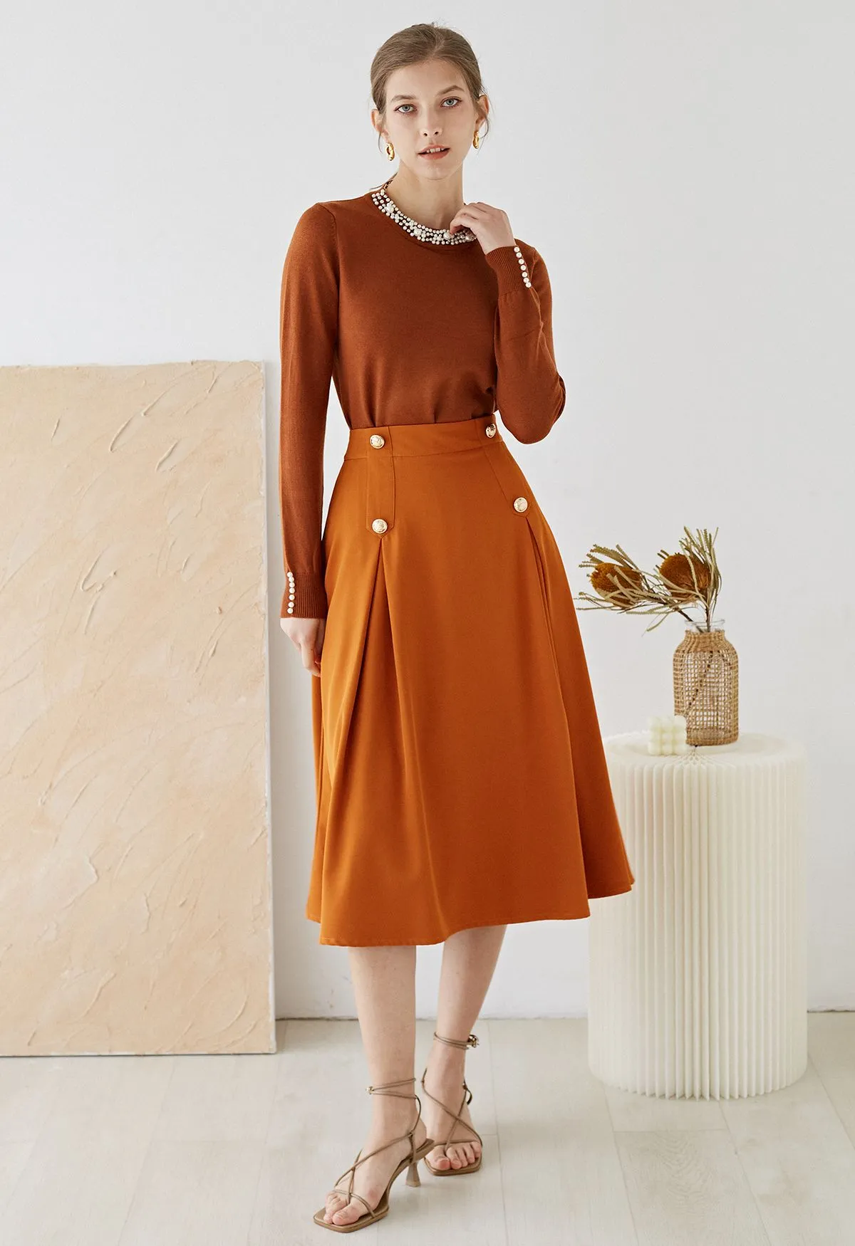 Haut en tricot doux bordé de perles en caramel