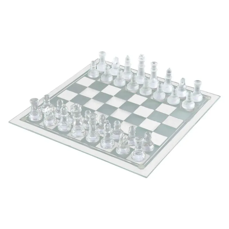 Jeu d'échec en verre