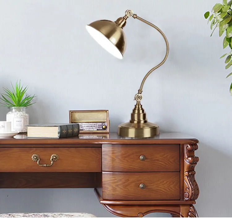Vintage American Loft Style Desk Lamp - Vintage Univers