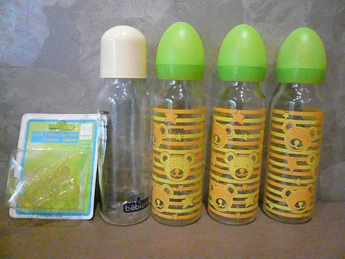 Lot de 4 biberons en verre de 240 ml + 3 tétines (offertes) - Tex baby | Beebs