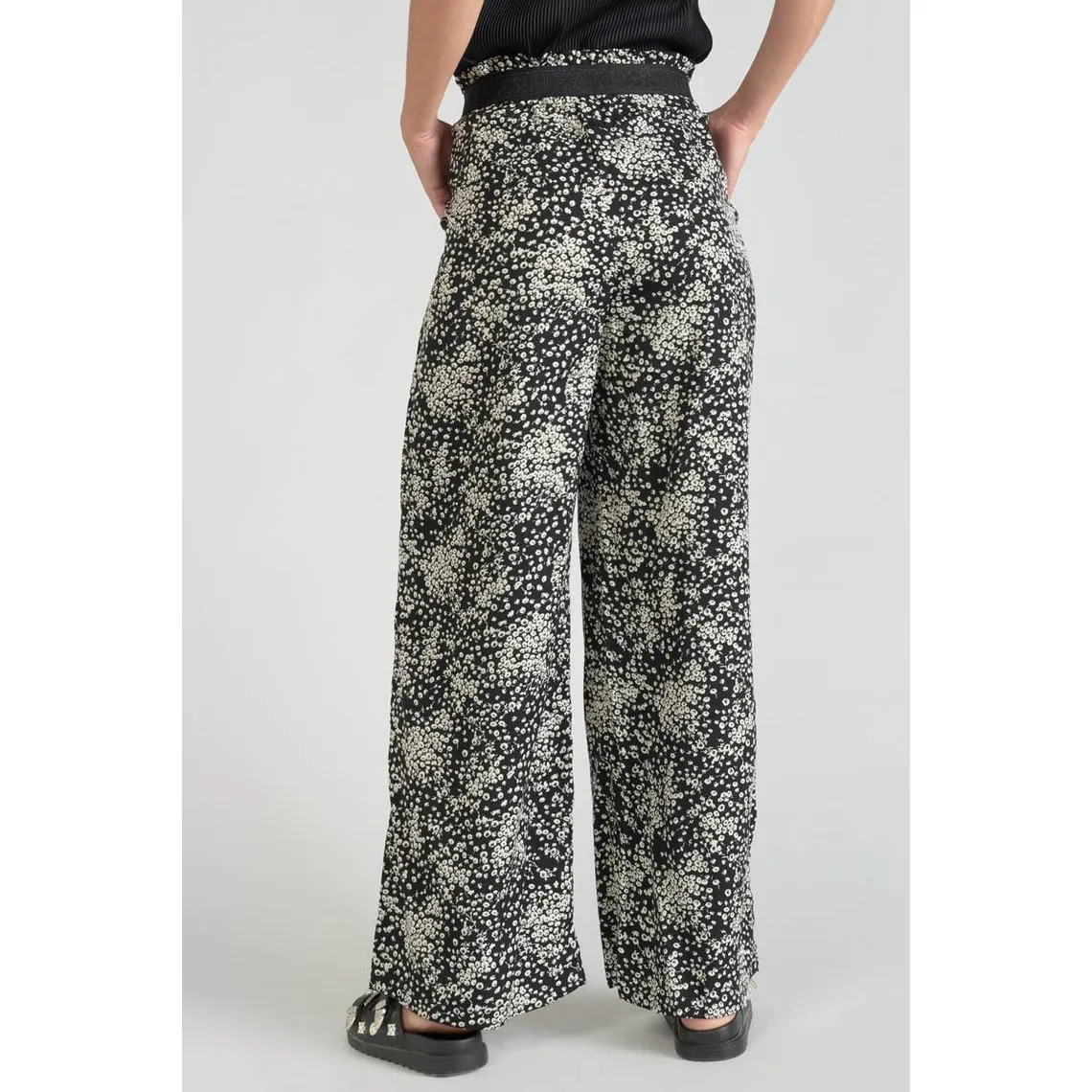 Straight black UISA pants | 3 Suits