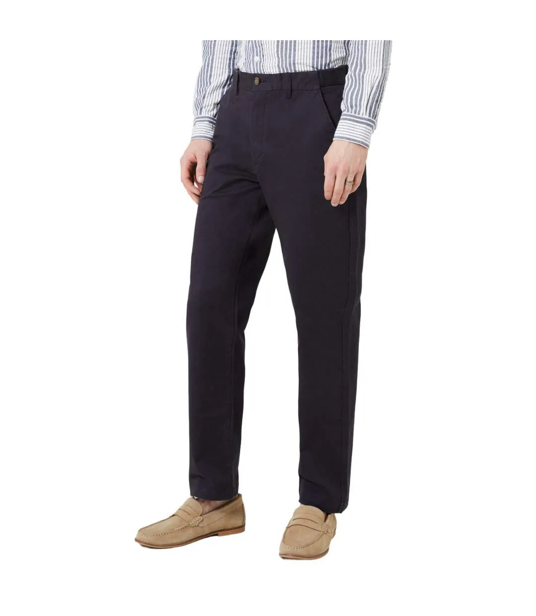 Maine men's premium navy blue pants.