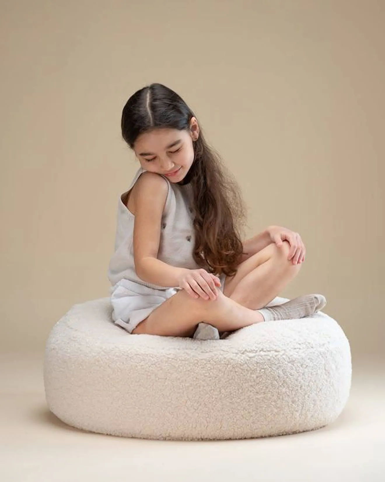 Pouf enfant rond bouclette OTTOMAN CREAM WHITE blanc - 