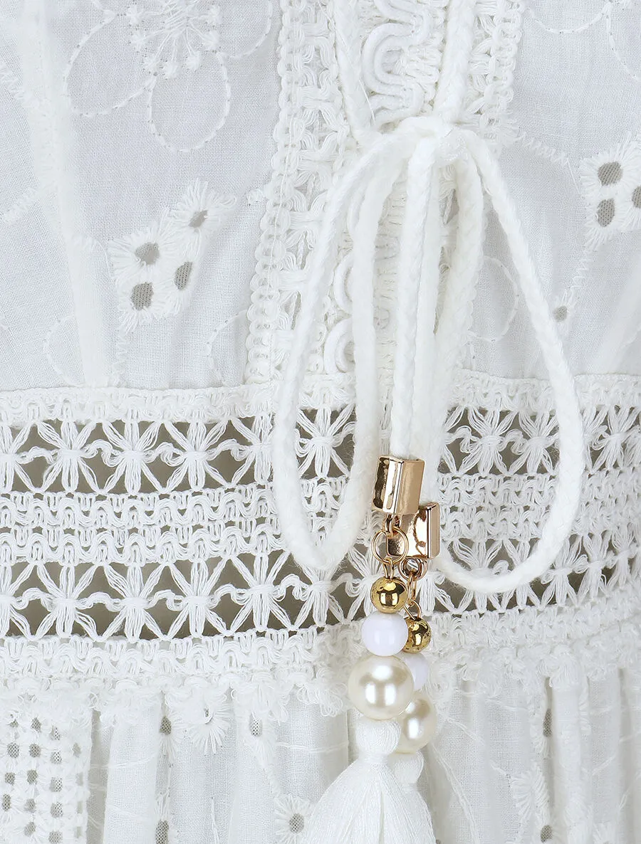 Robe longue à broderies et perles